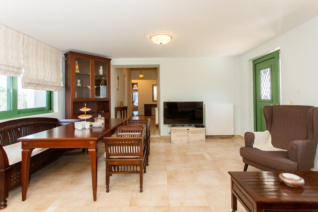 Augusta Country House Deres Ngoại thất bức ảnh